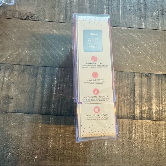 FOREO Luna Mini 3 Premium Facial Cleansing Massaging Brush New In Box Self Care - Picture 4 of 8